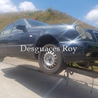 Mercedes Benz - Imagen 1